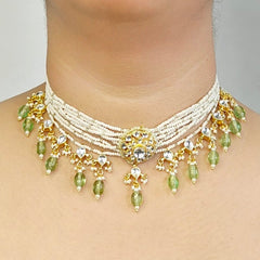 Abhaa Paachi kundan choker (Green, White)