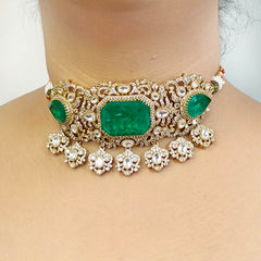 Chavvi uncut polki choker