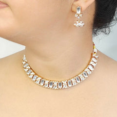 Bella Polki Neckline set