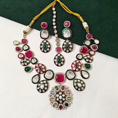 Aarav multi coloured set