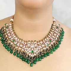 Riwayat Green Polki Neckline Set