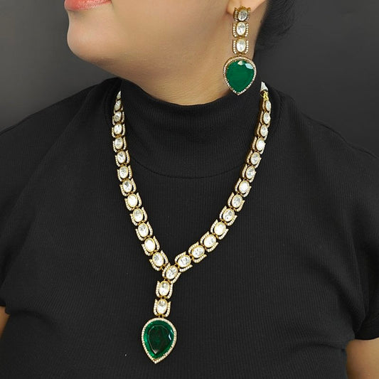 Bela Polki Neckline set