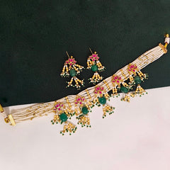 Abha Paachi kundan choker