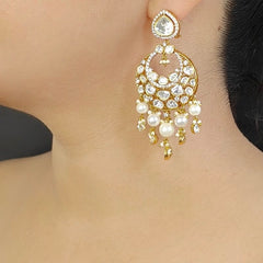 Aakarshan Polki Chaandbali