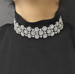 Bella AD Choker Set