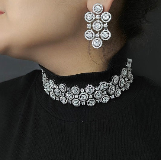 Bella AD Choker Set