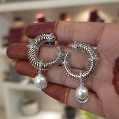 Pearl a.d neckline set