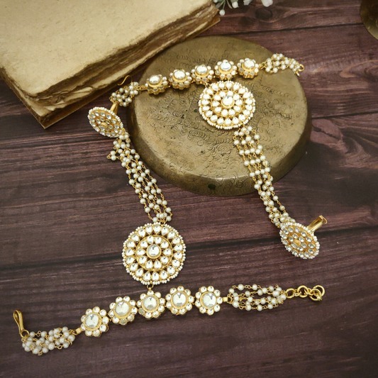 Ira Kundan Hathphool