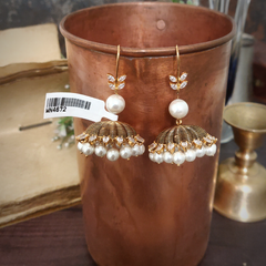 Aruna Black Enameled Jhumka