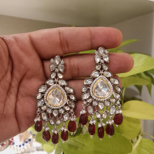 Yaavi Polki Earrings Maroon