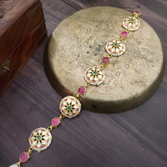 Aarti kundan Sheeshpatti