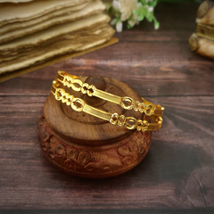 Hetal Bangles