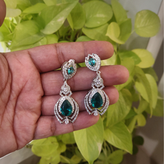 Emma English Green Earrings