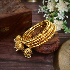 Meera Bangles