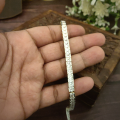 Carol Emerald Cut Bracelet