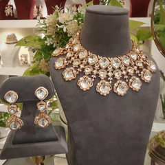 Aarohi Bridal Necklace Set