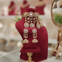 Roshi Polki Choker Set