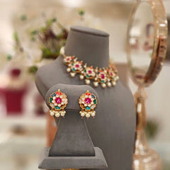 Anika Navrattan Choker Set