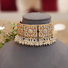 Eiravati Paachi Kundan Set