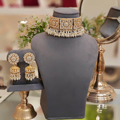Eiravati Paachi Kundan Set