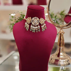 Ruhi Mint green Paachi Kundan Set