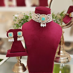 Mukta Paachi Kundan Set