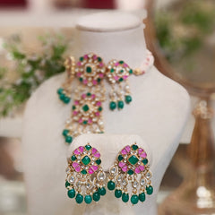 Ruhi Paachi Kundan Set (Green, Pink)