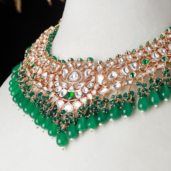 Riwayat Green Polki Neckline Set