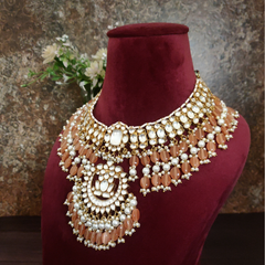Meeraki Paachi Kundan Set