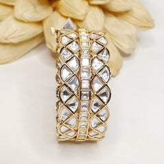 Mrinaal Polki Bangles