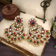 Nadira Paachi Kundan Chaandbali