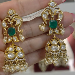 Gulzar polki jhumki
