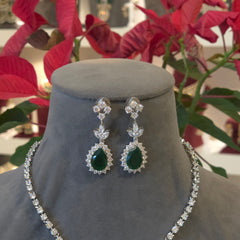 Veena Ad necklace set