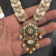 Leela beaded necklace set