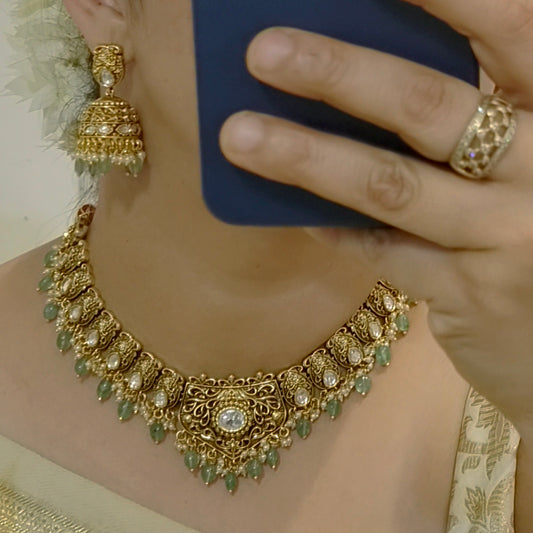 Nalini Antique gold set
