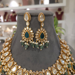 Mehandi moissanite polki set