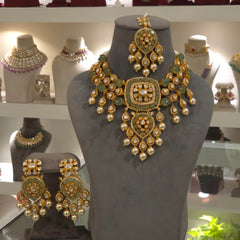 Nargis moissanite polki set