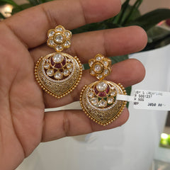 Lara Antique gold plated