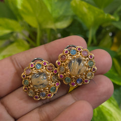 Veeni sabya studs