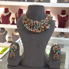 Maya designer neckline set