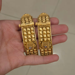 Nimrat Antique gold bangles