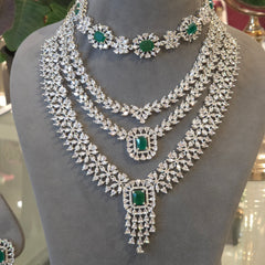 Ivy Ad necklace set
