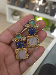 Vedushi designer choker