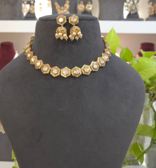 Mamta antique polki set