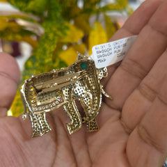 Royal Giri cz brooch