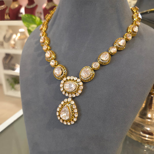 Veena moissanite set