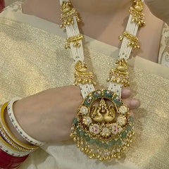 Mayura Antique gold set
