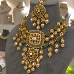 Nargis moissanite polki set