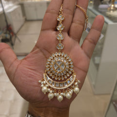 Arti Polki Maangtikka