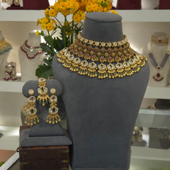 Malini golden polki set